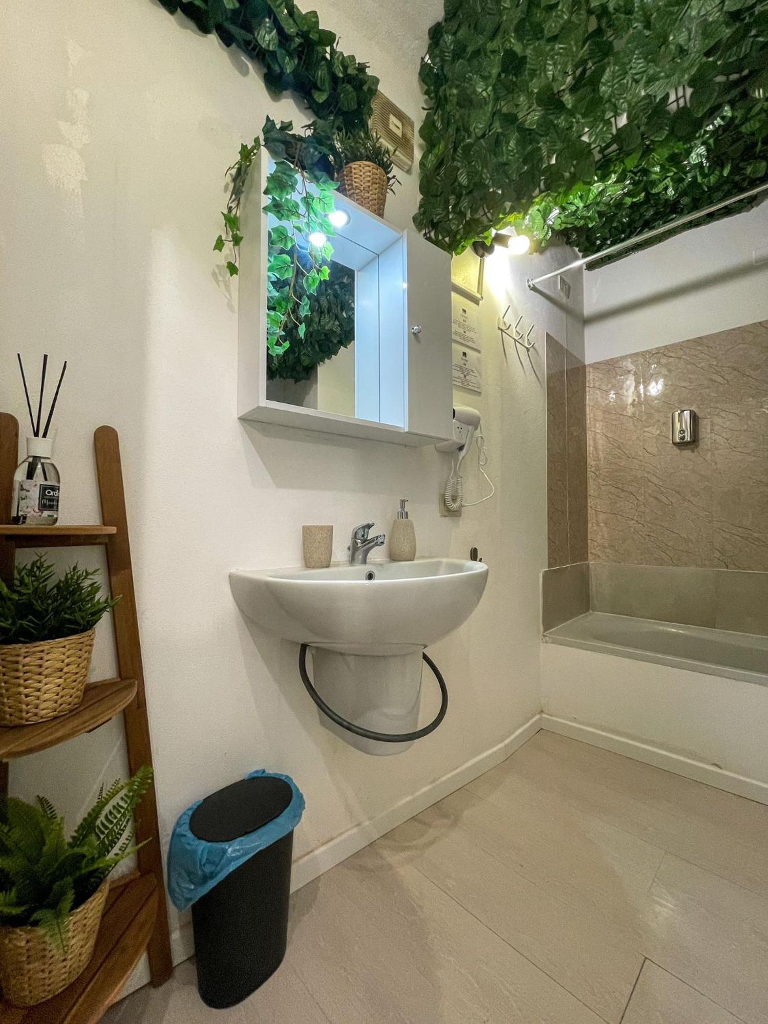 Home In Town - Home In City Life Near San Siro Stadium ميلان المظهر الخارجي الصورة