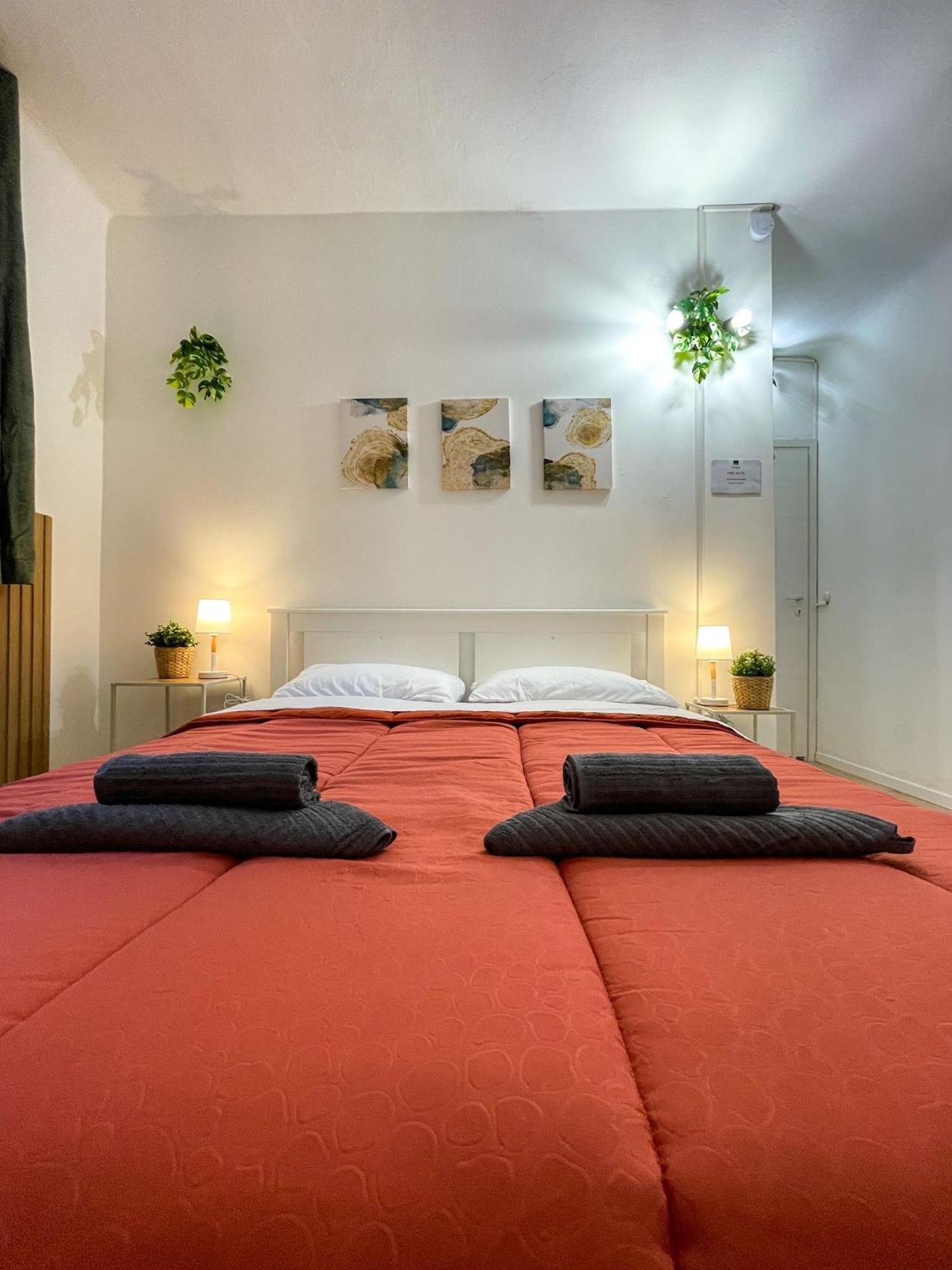 Home In Town - Home In City Life Near San Siro Stadium ميلان المظهر الخارجي الصورة