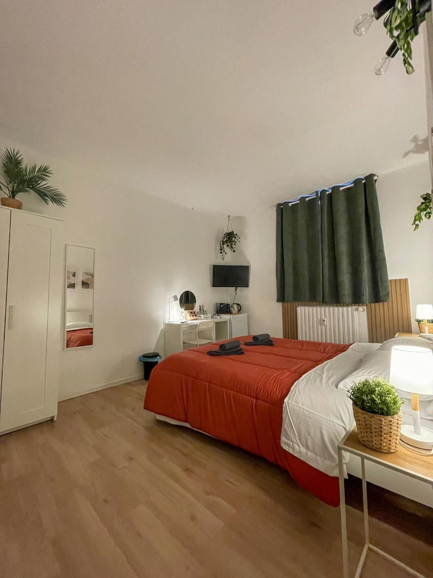 Home In Town - Home In City Life Near San Siro Stadium ميلان المظهر الخارجي الصورة